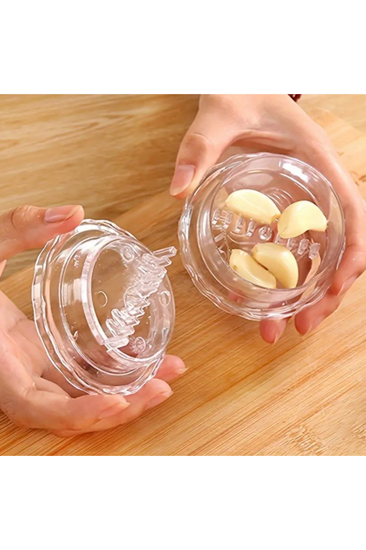 Plastik Sarımsak Ezici – Elektrik Gerektirmeyen Pratik El Tipi Sarımsak Doğrayıcı ve Ezme Aleti