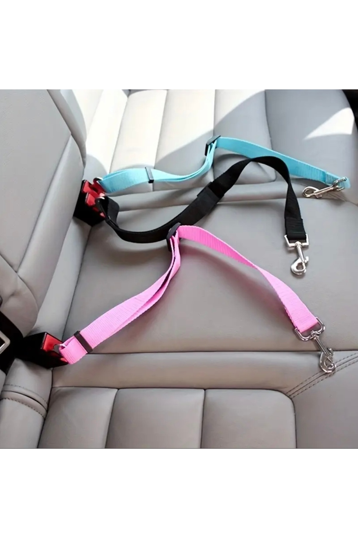 Araç İçi Köpek Emniyet Kemeri - Ayarlanabilir ve Dayanıklı Evcil Hayvan Araç Tasması