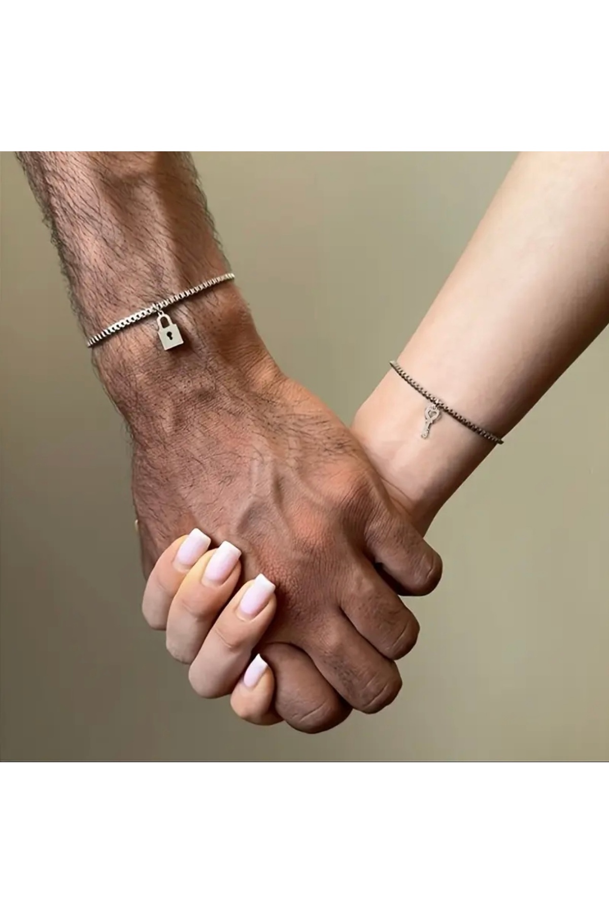 Paslanmaz Çelik Kilit ve Anahtar Çift Bilekliği – Sevgiliniz İçin Anlamlı Hediye Bileklik